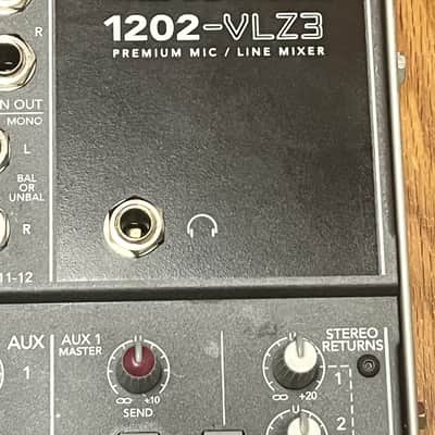 Mackie 1202-VLZ3 12-Channel Mixer FOR PARTS OR REPAIR ONLY image 2