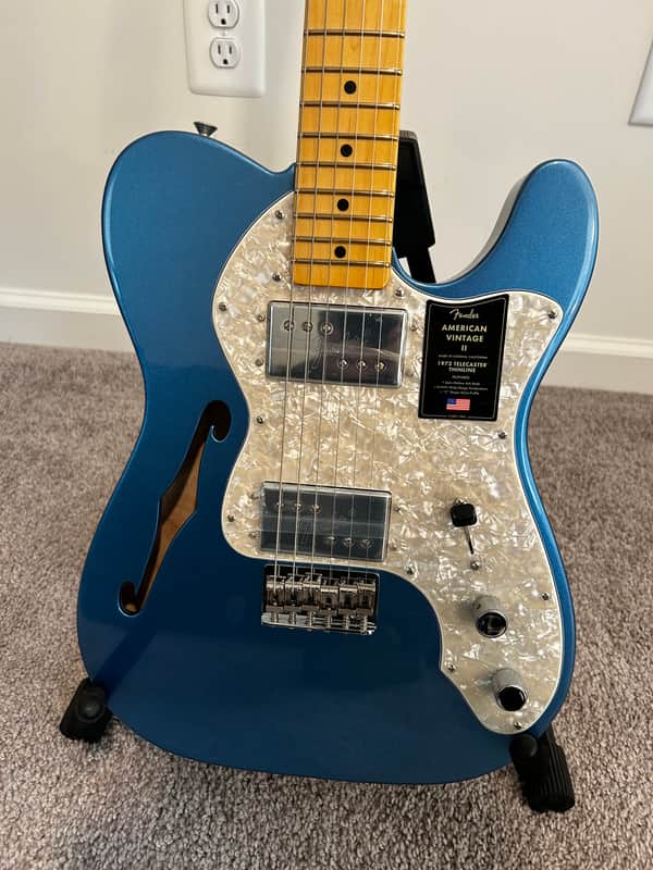 Fender American Vintage II '72 Telecaster Thinline Lake Placid Blue