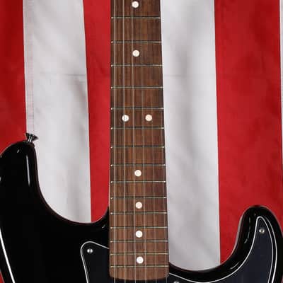 Fender Standard Stratocaster HSS - Black image 4