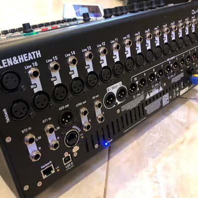 Allen & Heath QU-16 16-Channel Digital Mixer image 9