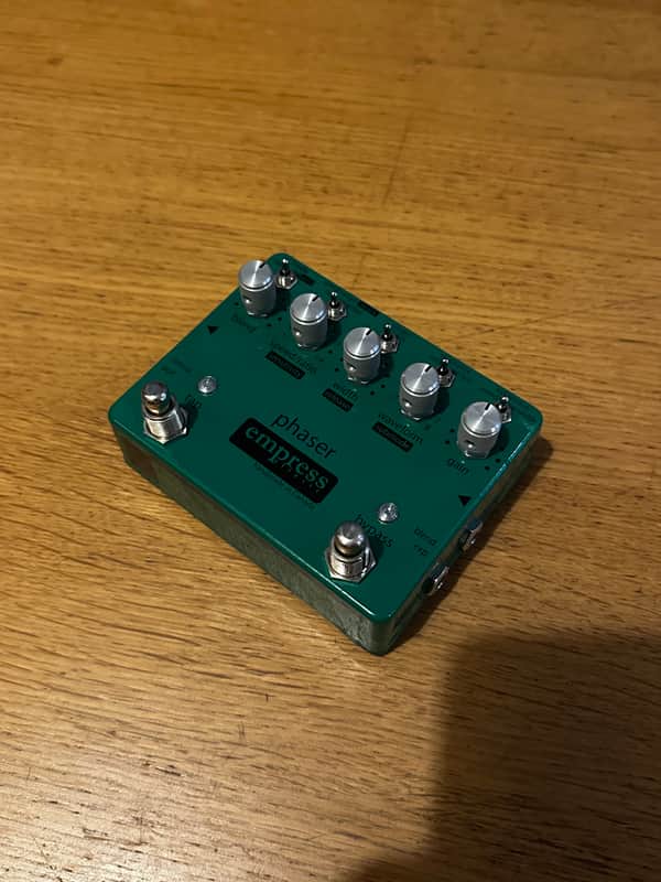 Empress Phaser 2010s - Green image 1