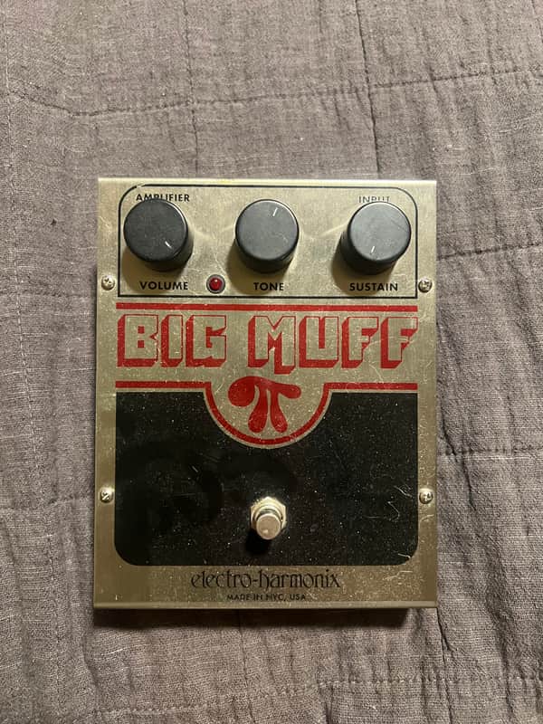 Electro-Harmonix Big Muff Pi 2000 - Present - Silver / Black / Red image 1