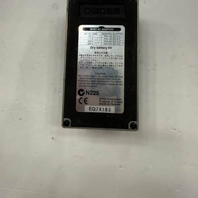 Boss Roland TR-2 Tremolo Guitar Effect Pedal image 6