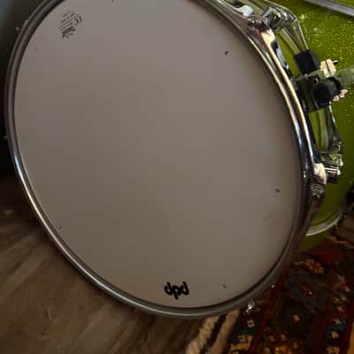 PDP PDNY1604BO New Yorker 10/13/16/5x14" 4pc Drum Kit 2021 - Present - Electric Green Sparkle image 3