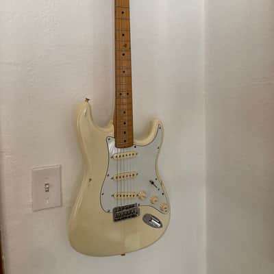 Fender Stratocaster 1990 White image 5