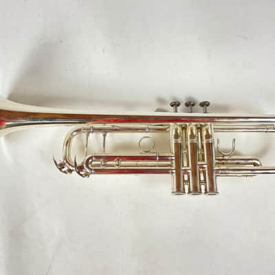 Used Yamaha YTR-8335UGS Bb Trumpet (SN: 302383) image 3