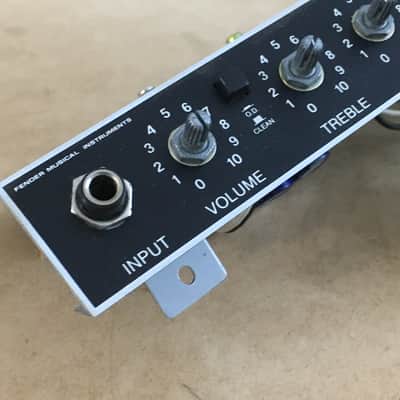 Vintage Fender Musical Instruments Squier PR-357 1990s Black Tolex Made In Korea Project Chassis Amplifier image 9