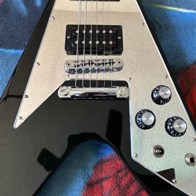 Gibson ‘70s Flying V Mirror 2023 - Gloss Black ‘70s pickups *Read Description* image 9