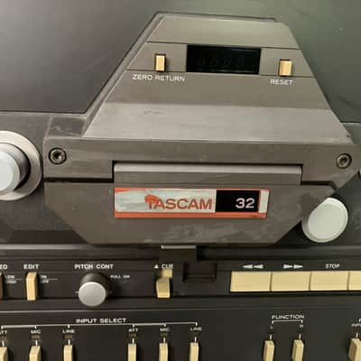 PLEASE READ DESCRIPTION!!! TASCAM 32 1/4" 10.5 inch 2-Track Half Track Semi Pro Reel to Reel Tape Deck Recorder 1989 - 1997 - Black image 12