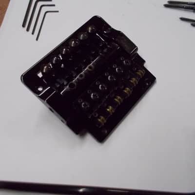 Vintage 80's Kahler USA 2300 Professional Black flat mount tremolo bridge image 4