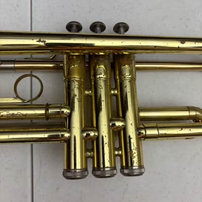 Yamaha YTR-2320 Bb Trumpet – Japan – Smooth Valves – Case & Accessories image 4