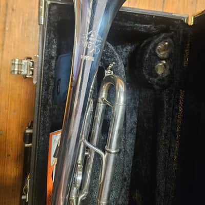 Yamaha Xeno 8335RGS Silver Trumpet W/ Reversed Leadpipe, Gold Brass Bell! image 9