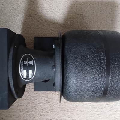 Single JBL 2441 driver with JBL H93 horn in very good condition - 1970's image 1
