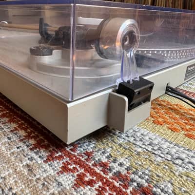 Technics SL-D303 Vintage Direct Drive Turntable image 9