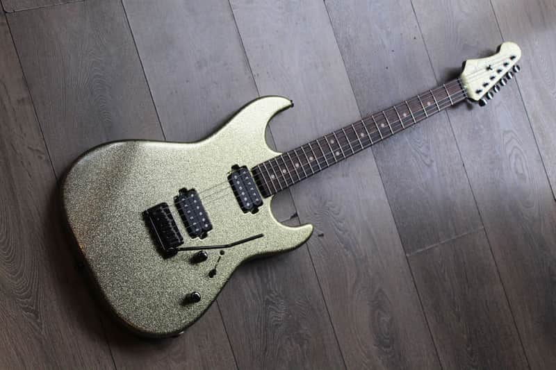 PATRICK JAMES EGGLE '96 Drop Top Gold Metal Flake "96 Drop Top Gold Metal Flake" HARDCASE and PAPERS, 3, 57 KG image 1