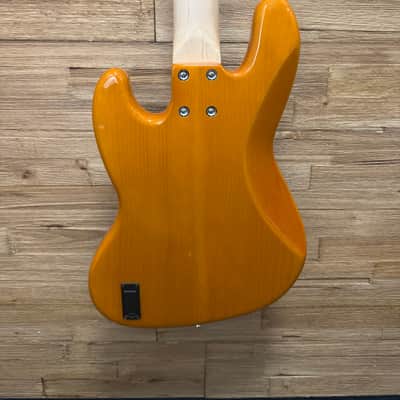 G&L JB-5 USA 5- string Jazz Bass -2022 - Honey Amber- Pine body -w/Sadowsky Preamp + OHSC image 13