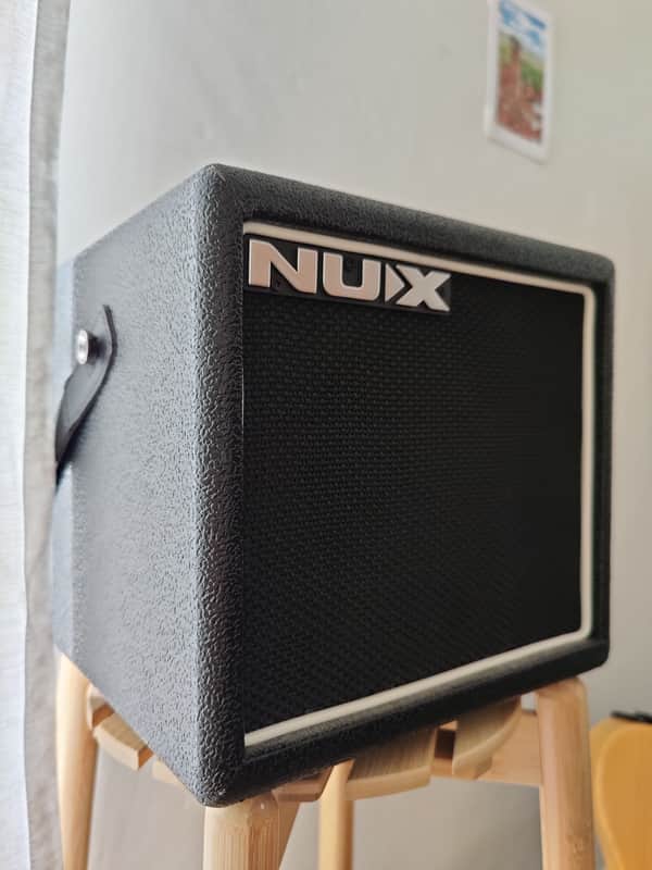 NuX Mighty 8SE 8-Watt Portable Guitar Practice Amp 2020s - Black image 1