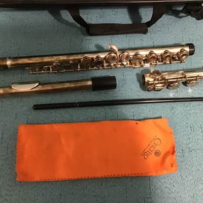 Mendini by Cecilio Student C closed hole Flute 2000s - Nickel-Silver image 3