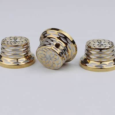 3pcs Gold Strat Style Guitar Metal Volume Tone Knobs Set image 1