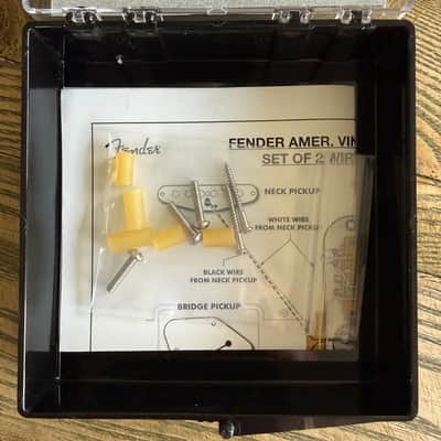 EXCELLENT Fender Custom Shop Limited Edition Josefina Hand Wound Tomatillo Telecaster Pickups image 4