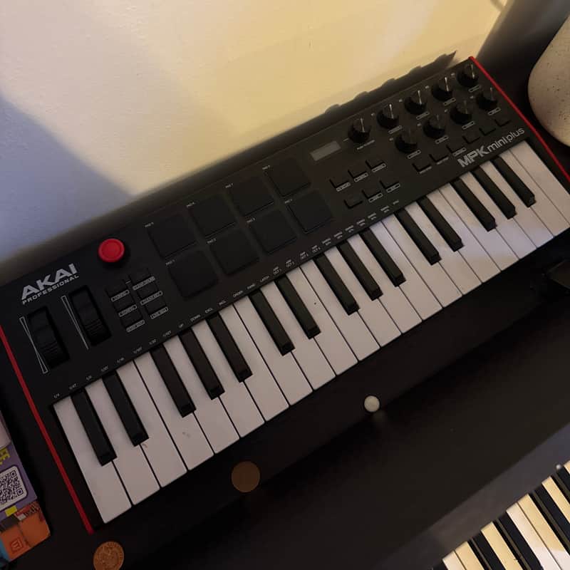 Akai MPK Mini Plus 37-Key MIDI Controller 2022 - Present - Black image 1