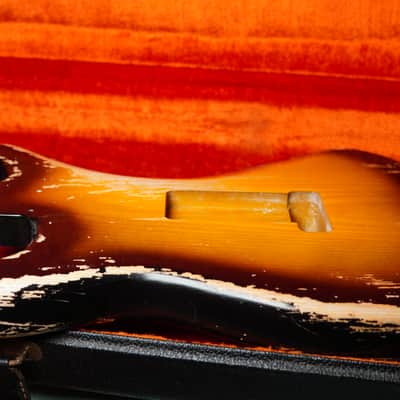 Freakaster Stratocaster Relic Body 2 Tone Sunburst image 9