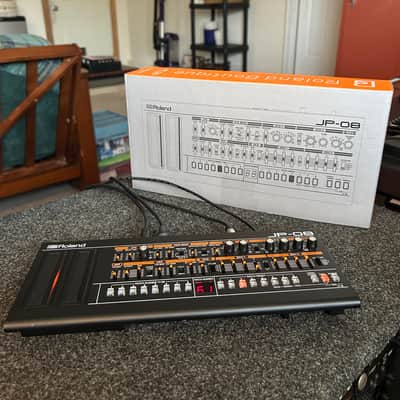 Roland Boutique JP-08 Desktop Synthesizer JUPITER 8 reproduction (free shipping)