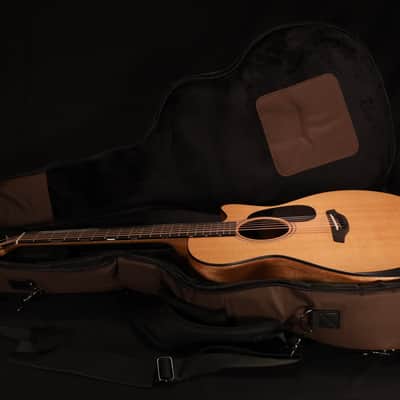MINT 2025 NEW NECK Furch Blue Deluxe Gc-CM a Western Red Cedar / African Mahogany with Case & LR Baggs VTC Pickup CNR SYSTEM ACTIVE 970 image 10