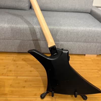Jackson JS Series JS32T Kelly with Amaranth Fretboard 2019 - Present - Satin Black image 4