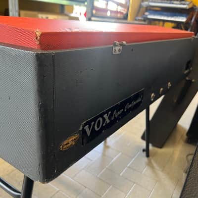 Vox Super Continental 1960s - Black & Red image 10