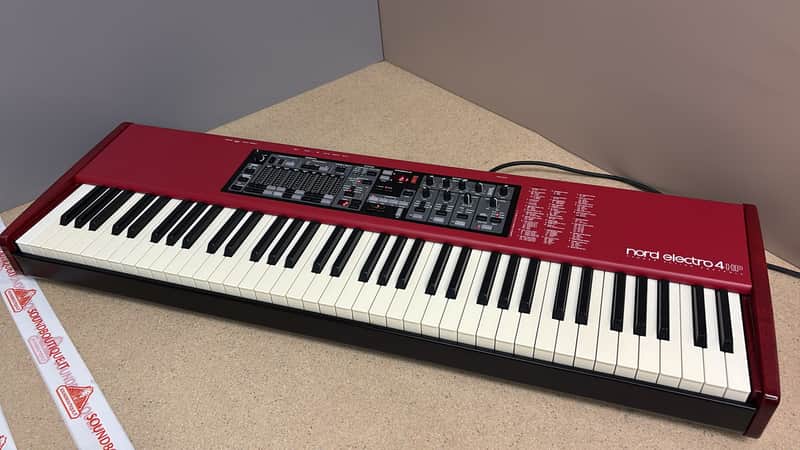 Nord Electro 4 HP 73 Hammer Action 73-Key Digital Piano 2013 - 2015 - Red image 1