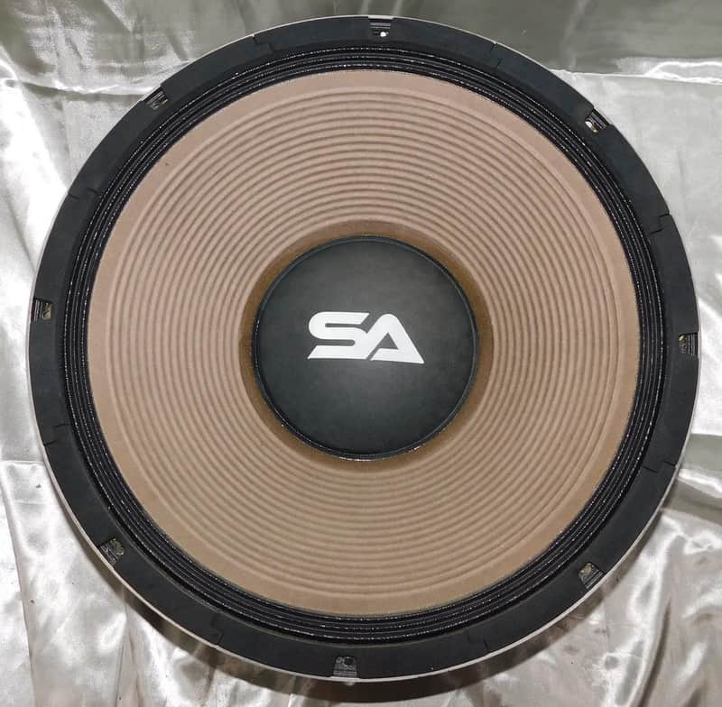 Seismic Audio Madrid 18 woofer subwoofer speaker part image 1