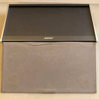 Bose Soundlink Wireless Mobile speaker (Leather) image 4