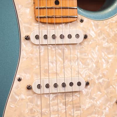 1997 Fender American Roadhouse Stratocaster – Teal Green Metallic image 9