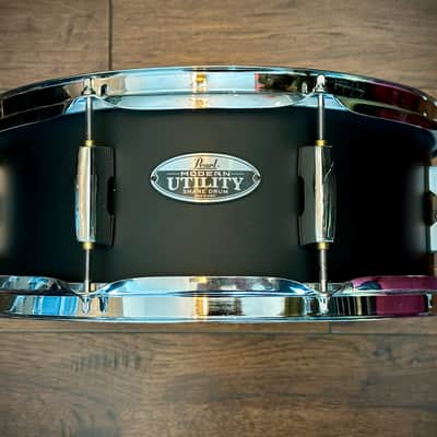 Pearl 5.5x14" Modern Utility Maple Snare Drum - Satin Black image 1