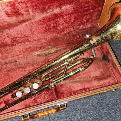 Getzen Elkhorn trumpet with case/mouthpiece. USA. Good playing condition. image 13