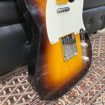 Fender Custom Shop 1955 Tele Journeyman Relic - 2 Tone Sunburst image 3