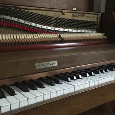 Vintage 1975 Baldwin Acrosonic 41” Console Upright Piano Natural Walnut Lacquer Fully Original w/ Bench Made in USA image 3