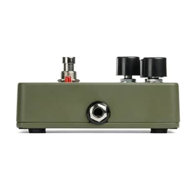 Electro-Harmonix Green Russian Big Muff Pi Fuzz Effects Pedal image 4