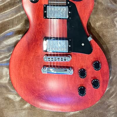 Gibson Les Paul Studio 2011 Wine Red Mint image 1