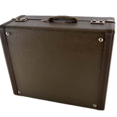 Hohner Morino V N – Cassotto – 120 Bass – Case + Brand New Straps – Certified - VIDEO image 12