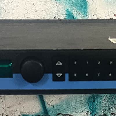 Lexicon PCM 70 Digital Effects Processor image 1
