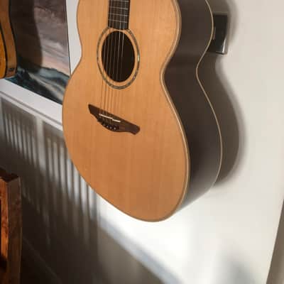 Avalon / Lowden L-32 Legacy Vintage Acoustic 1995 Gorgeous Mahogany Neck Real Martin Beater image 4