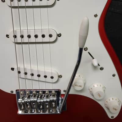 2002 Samick Greg Bennett Design MB1 Candy Apple Red New Strings Pro Setup Original Hard Shell Lightweight Case image 4