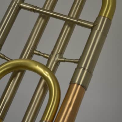 Trombón Conn Artist Symphony (88H) en muy buen estado. image 24