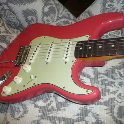 Fender Custom Shop Ltd Limited Edition '62/'63 Stratocaster Journeyman Fiesta Red (CZ560159) image 4