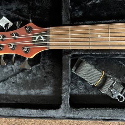 DEAN Edge 1 6-string BASS guitar NEW Vintage Mahogany w/ Light CASE B-stock NO stamp image 4