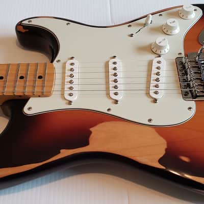 Fender Standard Stratocaster RELIC  2016 Sunburst/Relic image 3