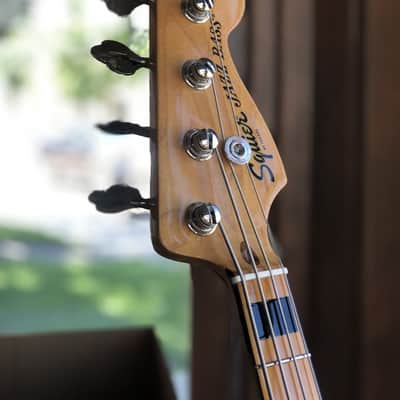 Squier Classic Vibe 70's Jazz Bass Guitar  Natural image 10