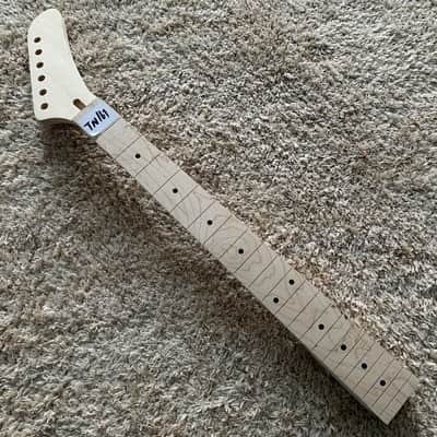 Banana Headstock Guitar Maple Wood Neck, 22 Frets Fingerboard image 1